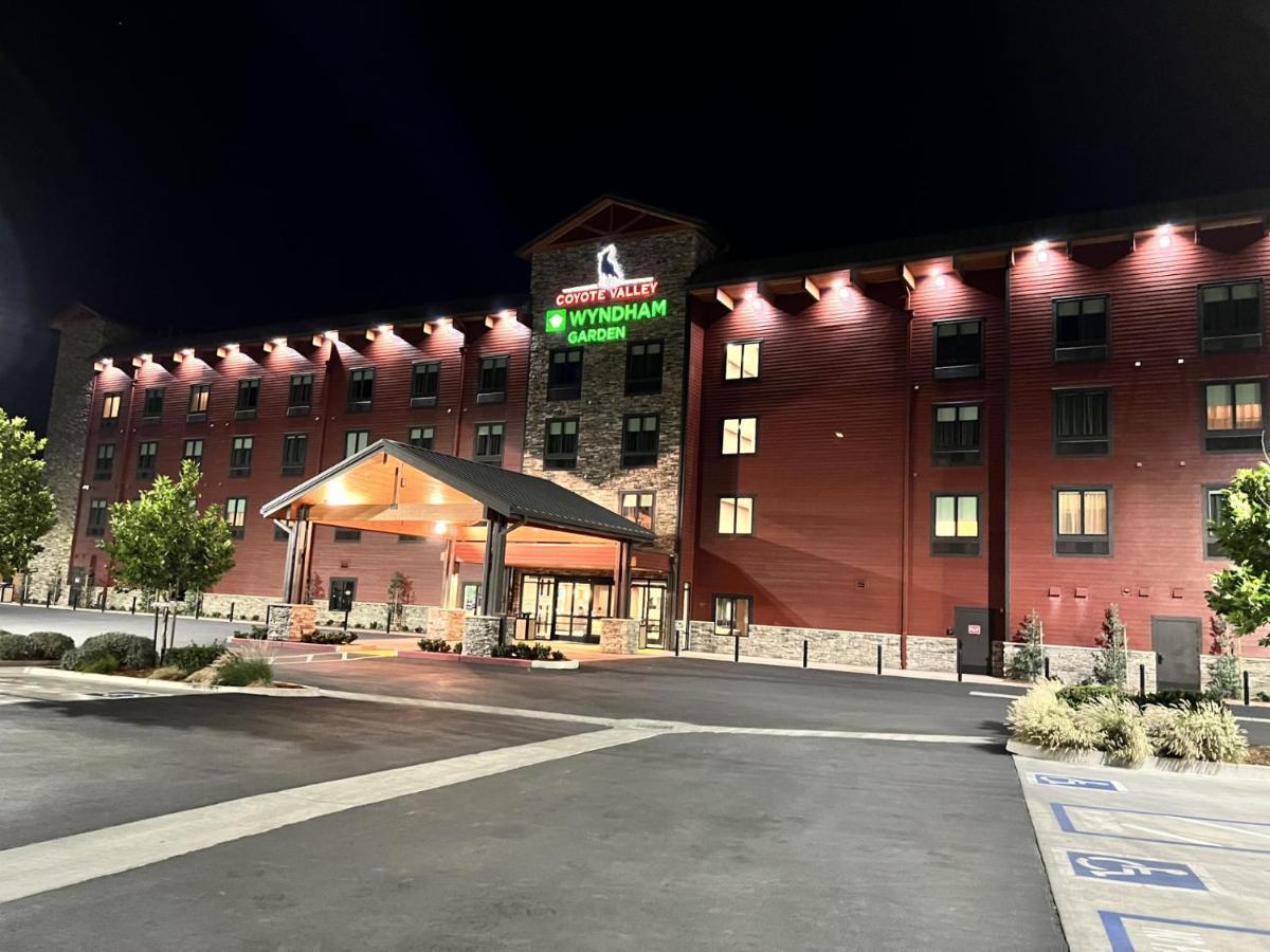 Wyndham Garden Redwood Valley - Ukiah 외부 사진