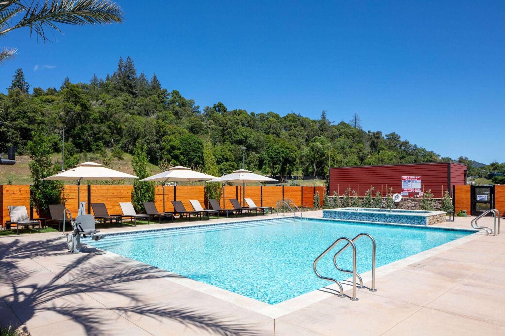 Wyndham Garden Redwood Valley - Ukiah 외부 사진